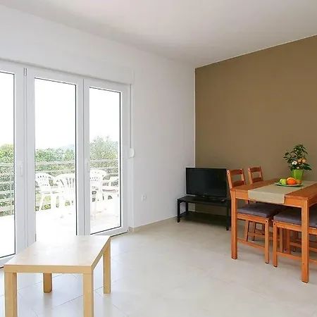 Apartment Mauri Pula