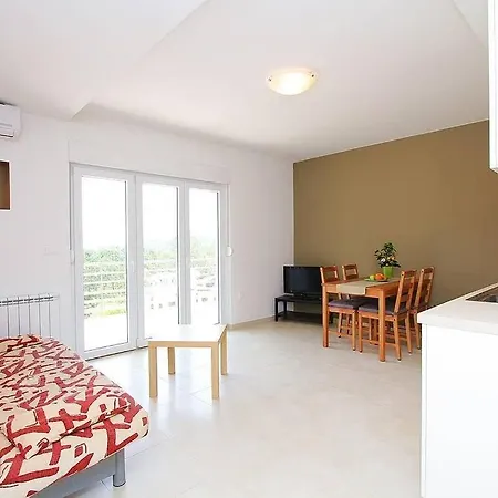 Mauri Apartment *