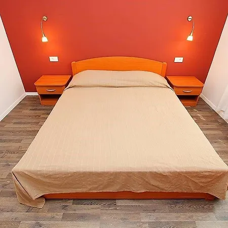 Mauri Apartment *