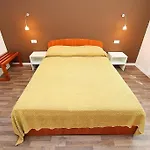 Mauri Apartman
