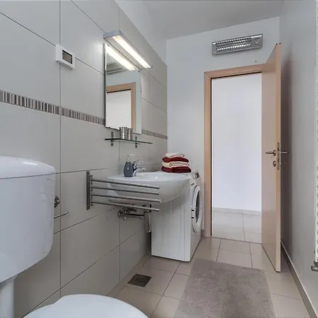Mauri Apartament Pula