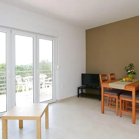 Apartment Mauri